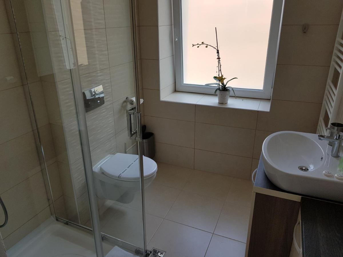 Resita Residence Sauna Apartment Buitenkant foto